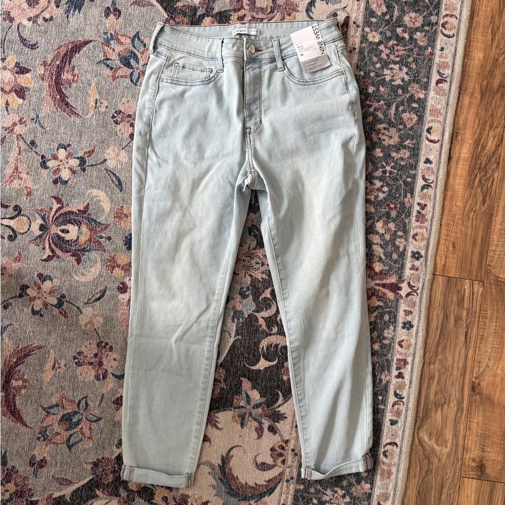 Nine West Light Wash Ankle Jeans
